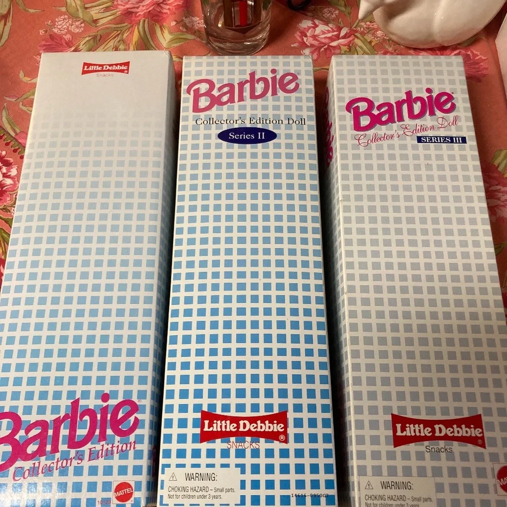 Barbies - Picture 5 of 8